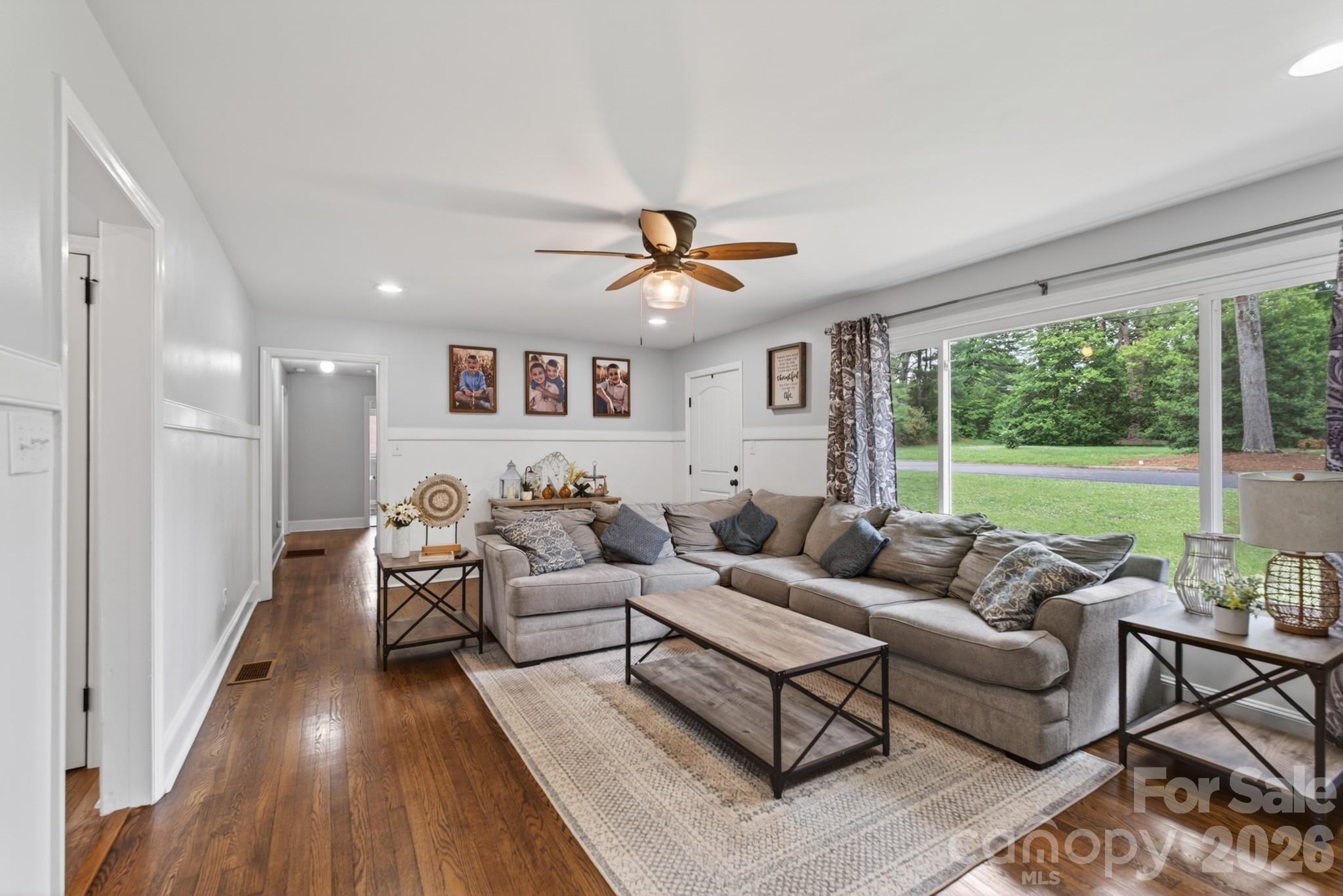 Houser Pines - Residential