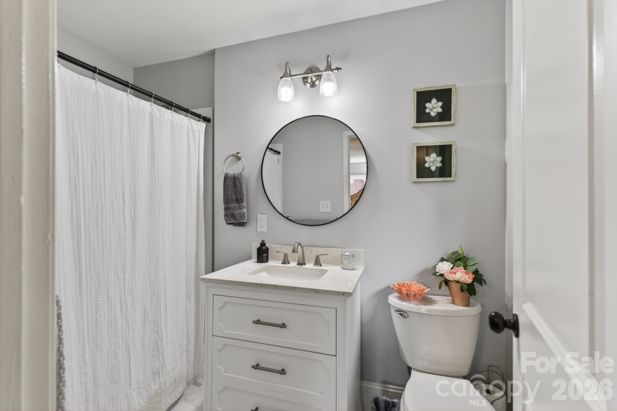 Houser Pines - Residential