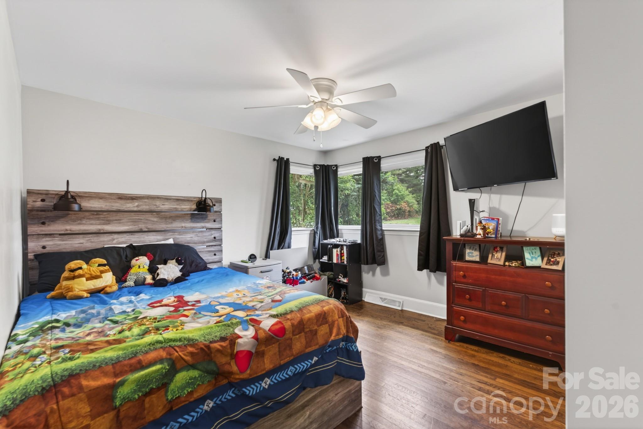 Houser Pines - Residential