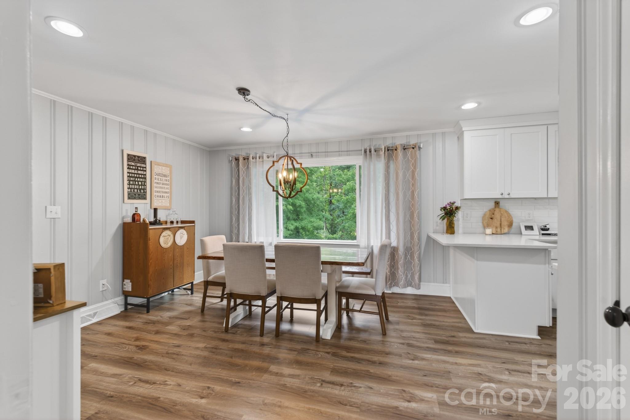 Houser Pines - Residential
