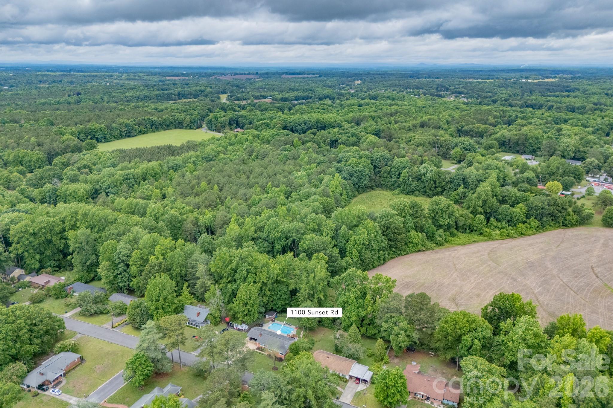 Houser Pines - Residential