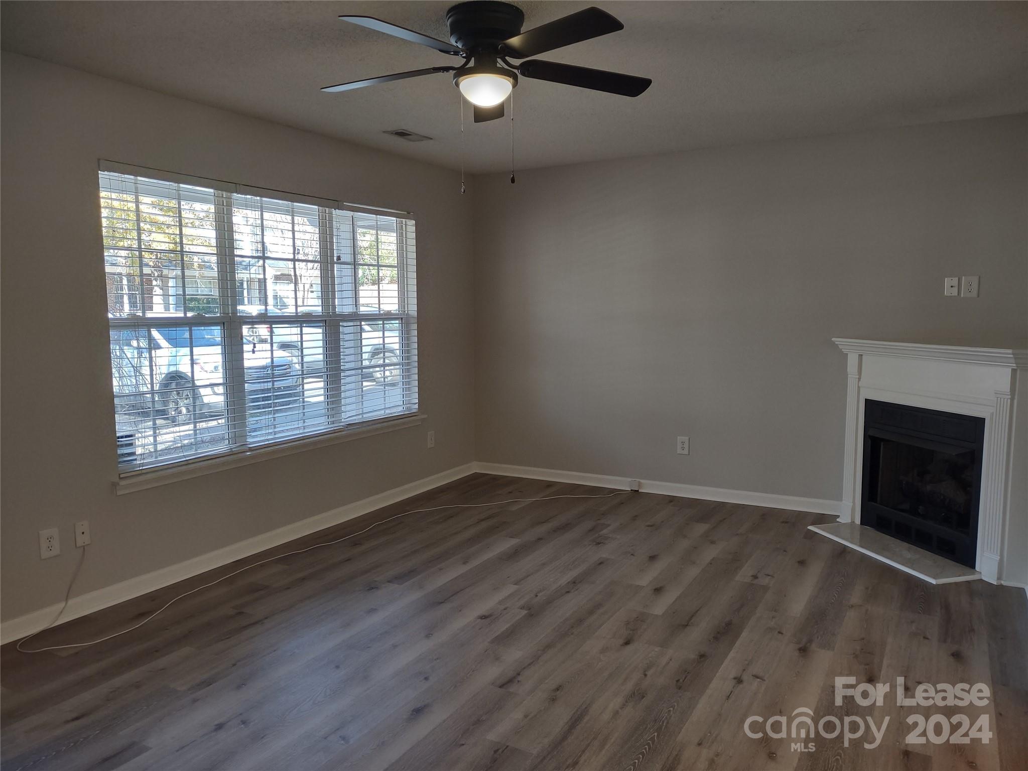 Rozzelles Landing - Residential Lease