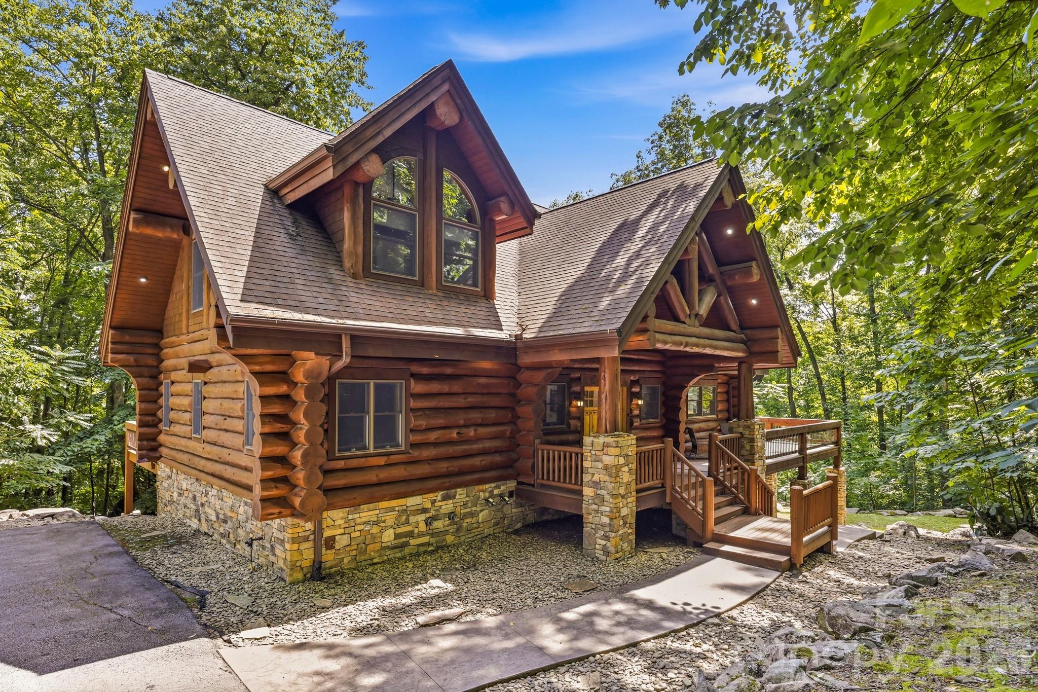 Rumbling Bald on Lake Lure - Residential