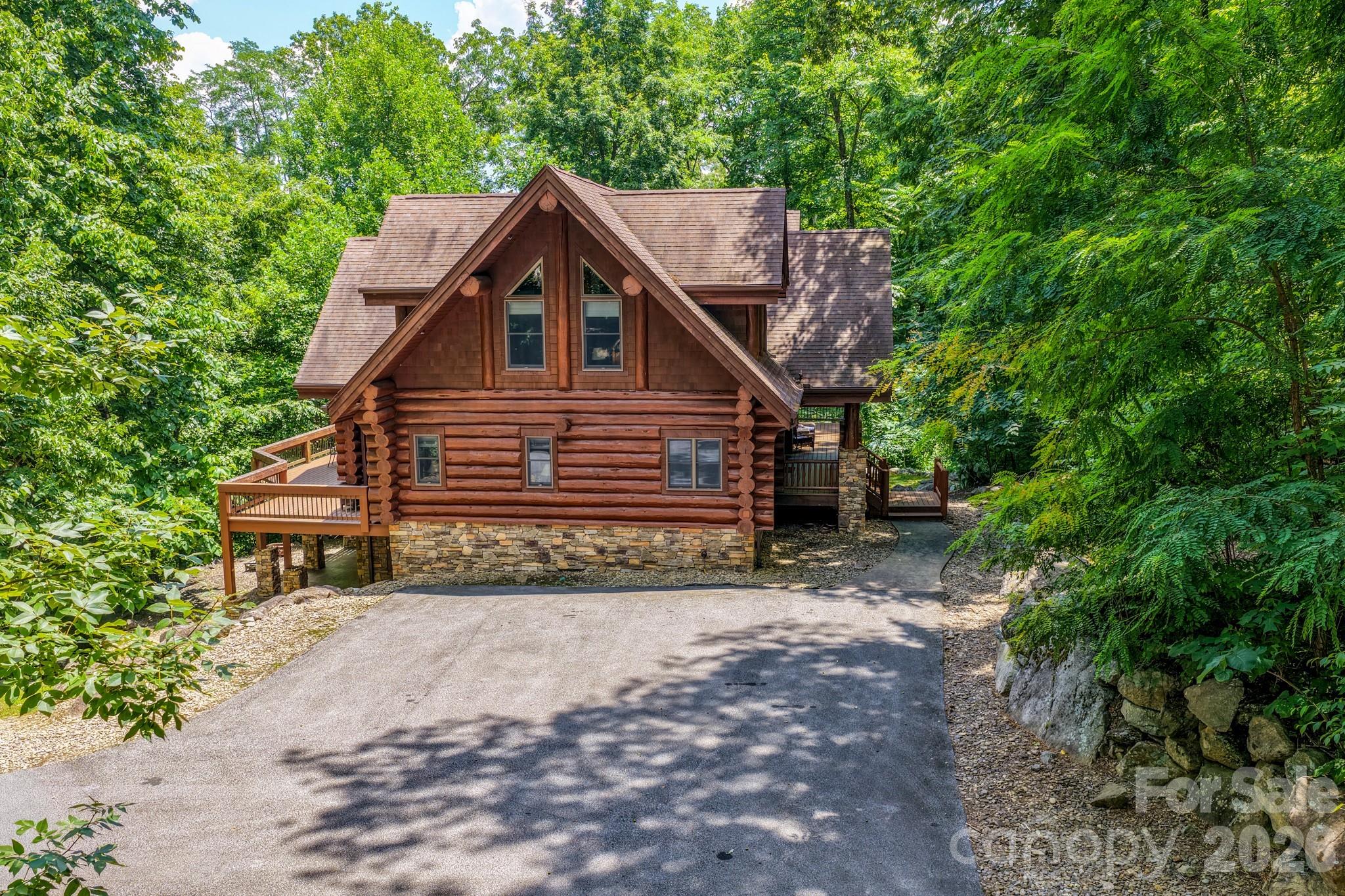Rumbling Bald on Lake Lure - Residential