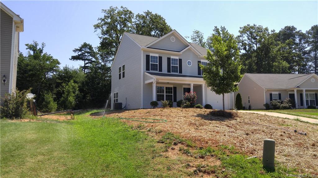 Four year old home on quiet cul de sac.Bright open floor plan with lots of windows,freshly painted with new carpet,laminate and vinyl flooring.Large master bath with seperate water closet.Additional room upstairs will make a great office.Home is in great shape,no issues to deal with.Selling agent owns house.