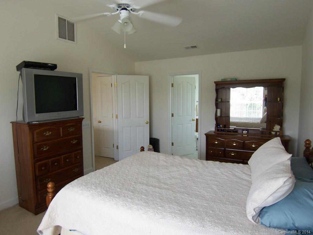 Laurel Meadow - Residential