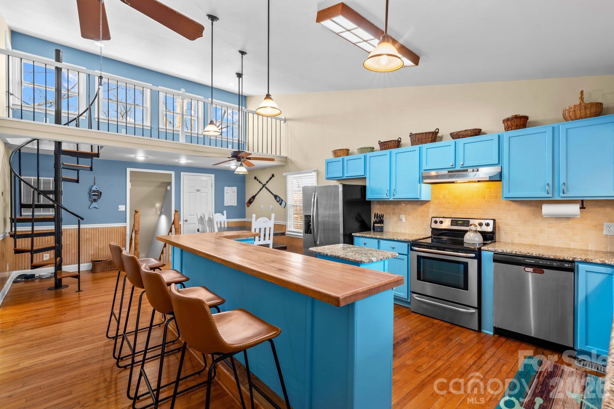 Hickory Point - Residential