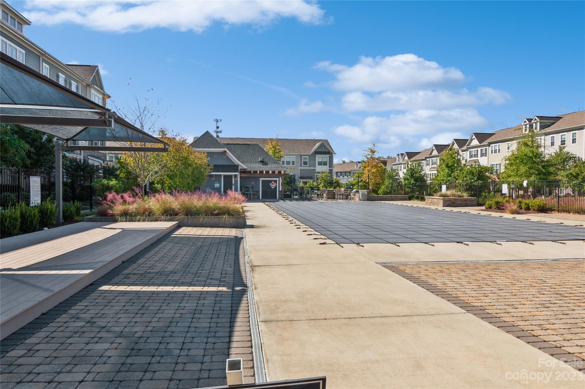 Hadley at Arrowood Station - Residential
