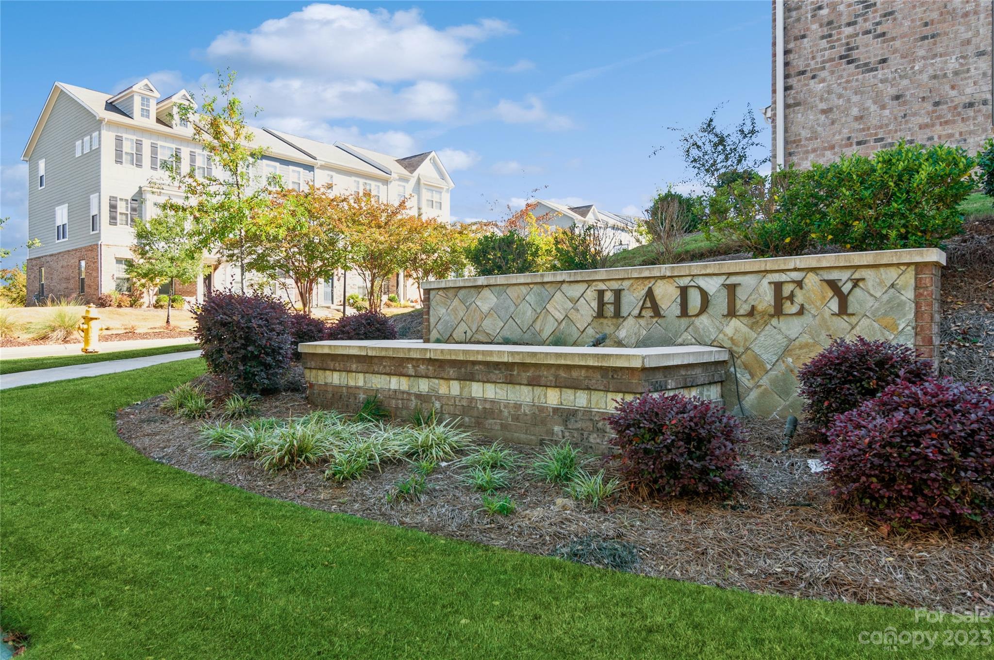 Hadley at Arrowood Station - Residential