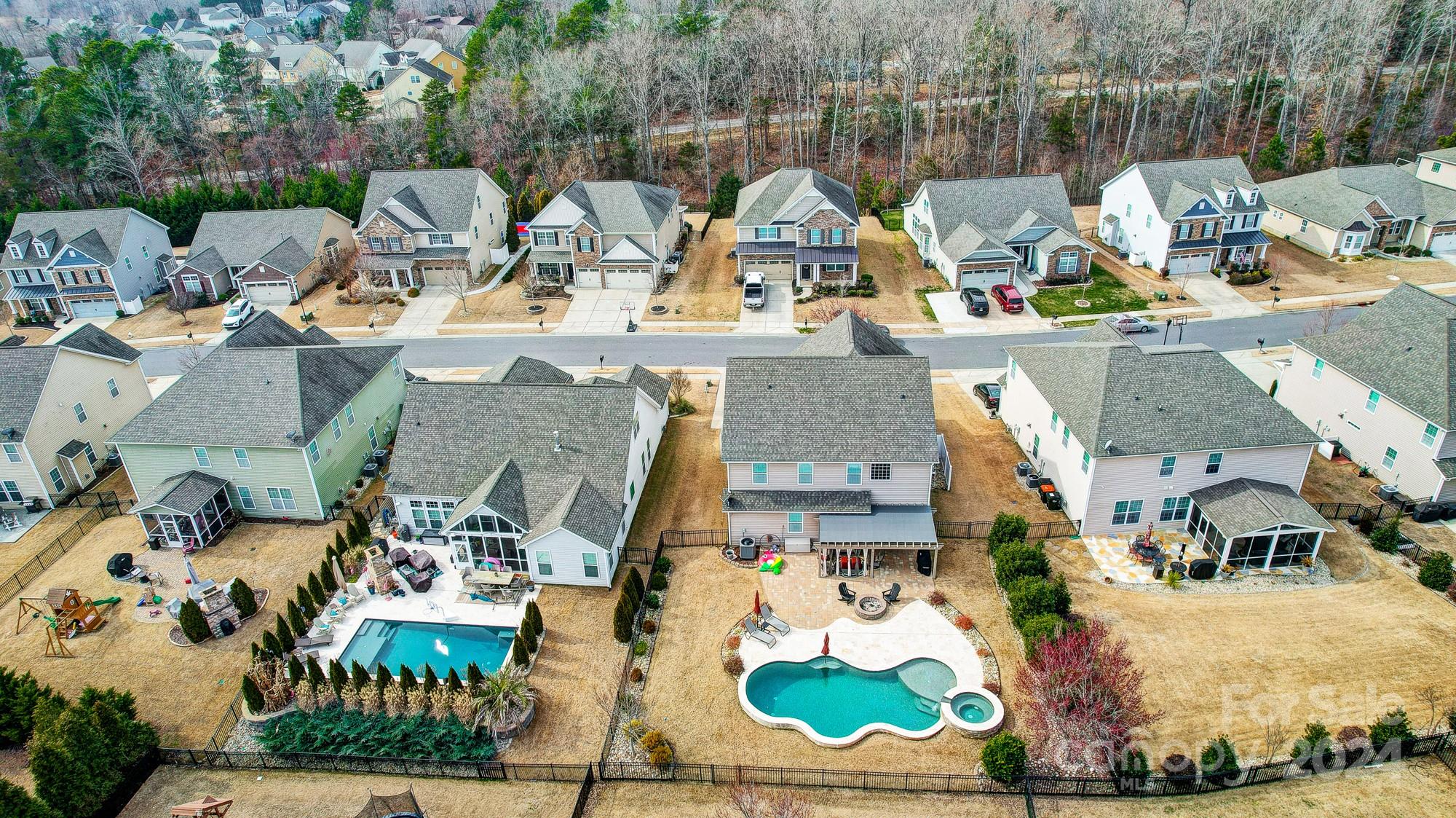 Lake Ridge - Residential