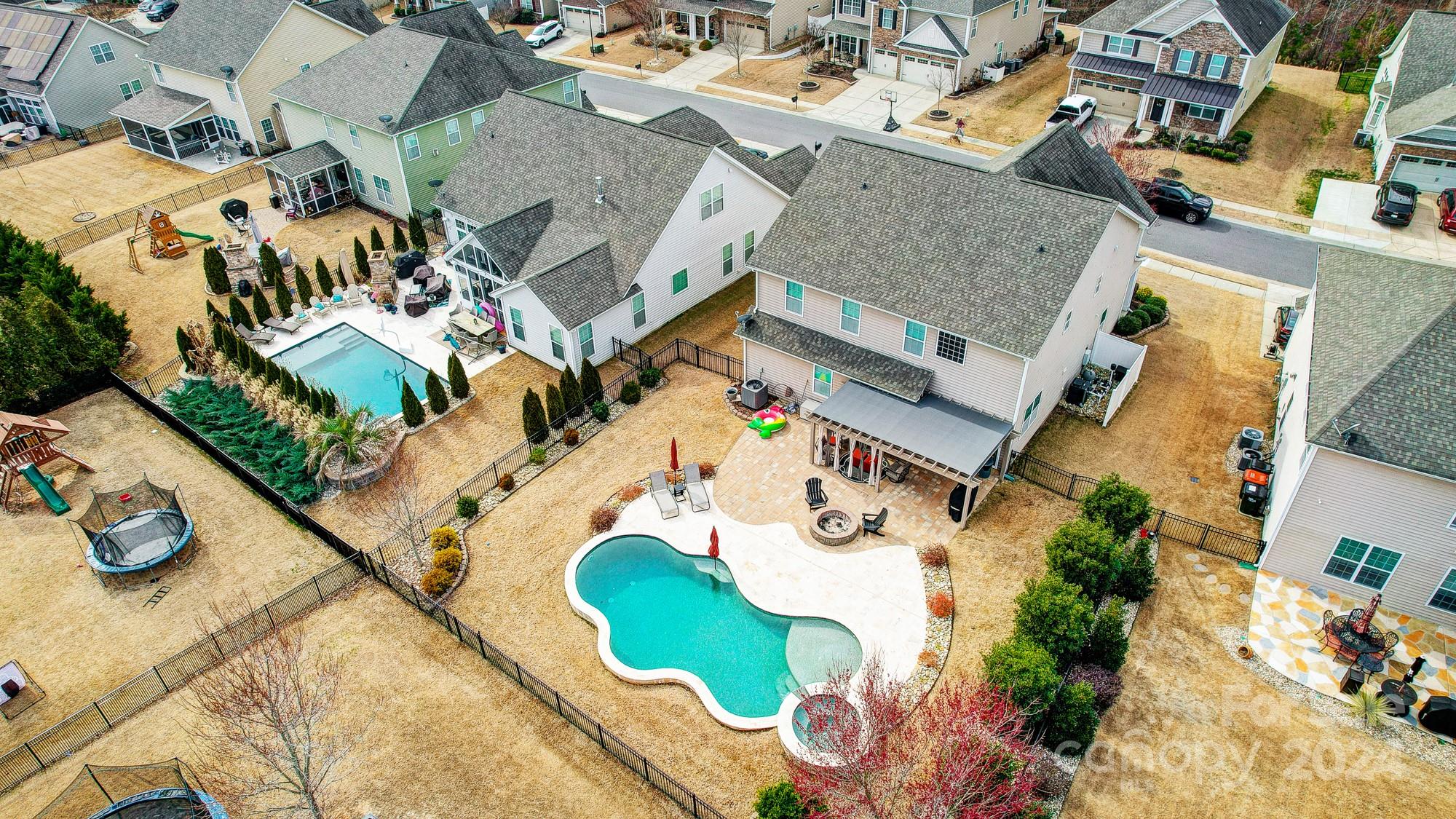 Lake Ridge - Residential