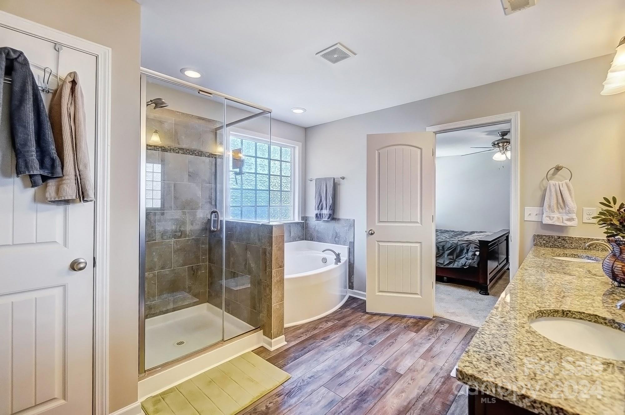 Lake Ridge - Residential