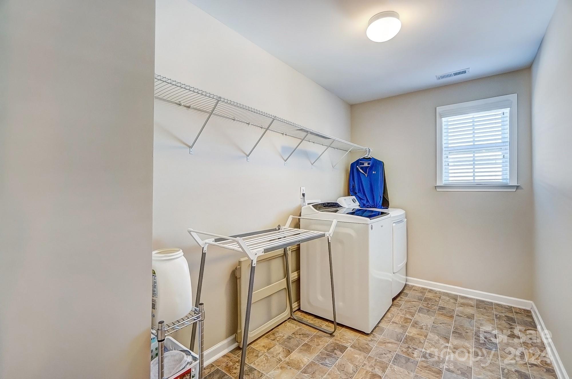 Lake Ridge - Residential