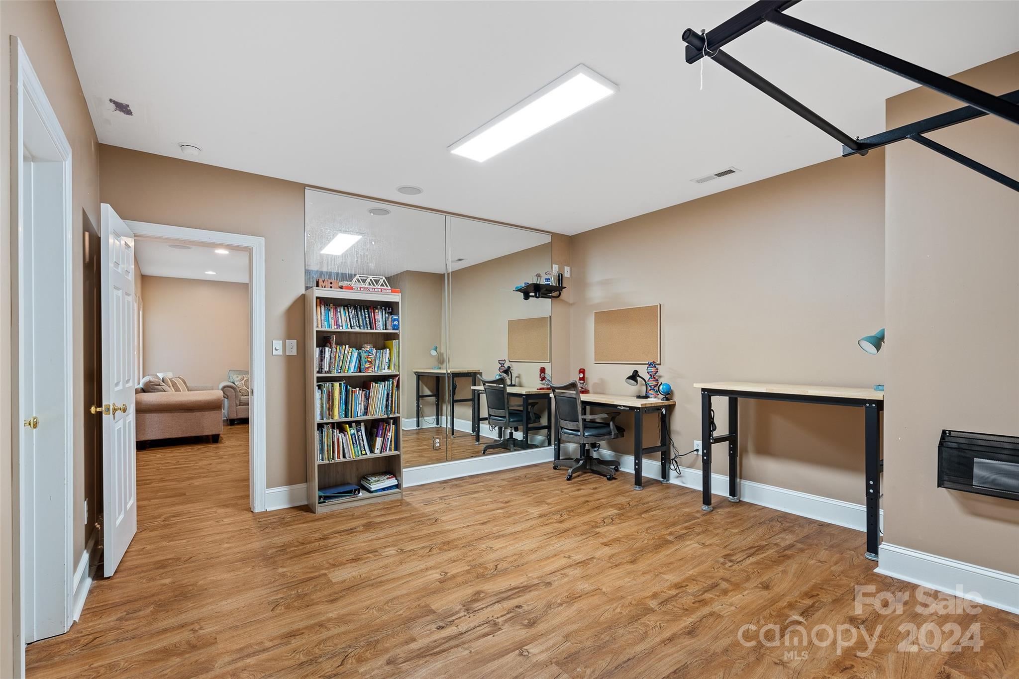 Weddington Hills - Residential