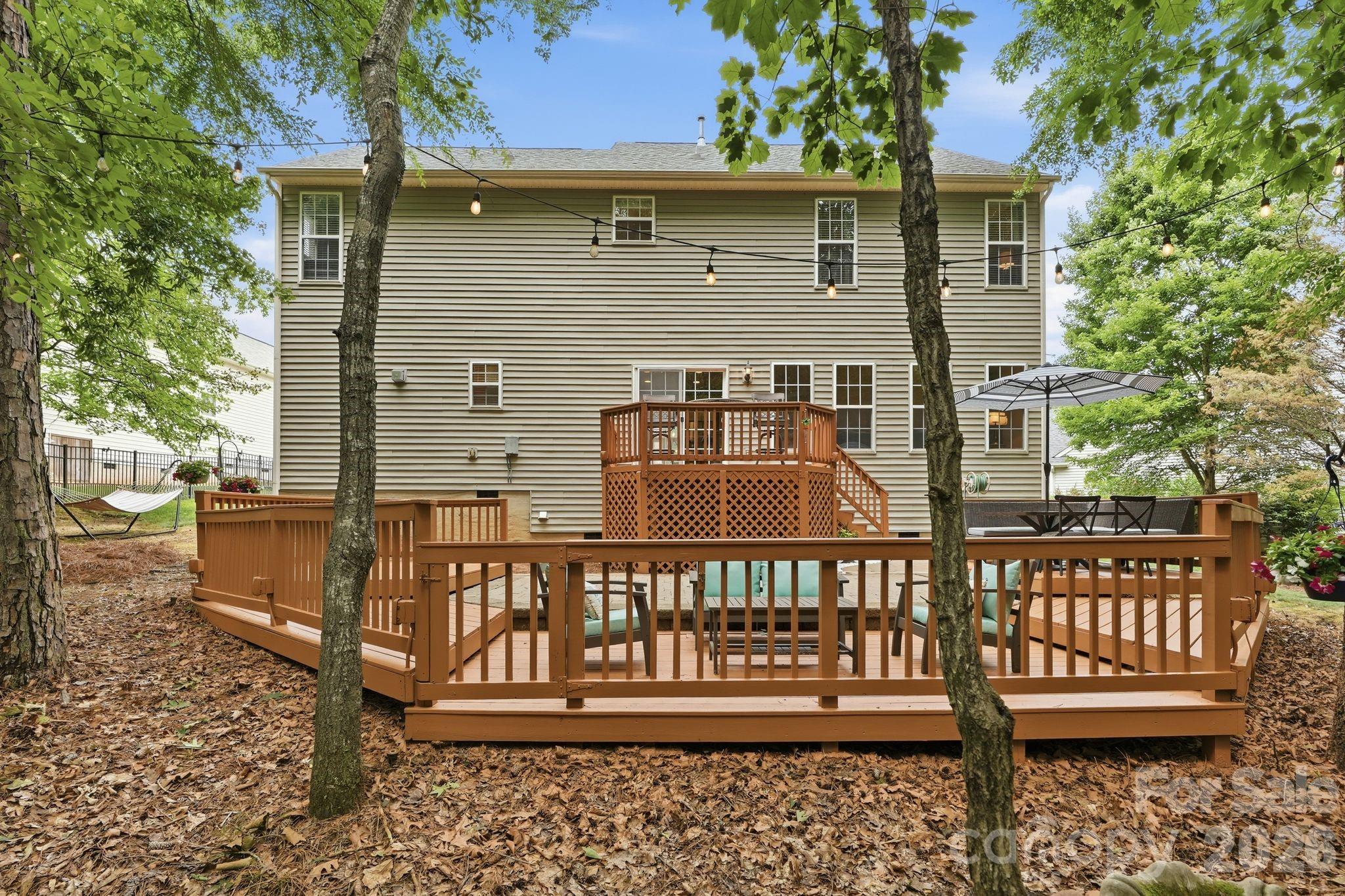 Autumn Cove At Lake Wylie - Residential