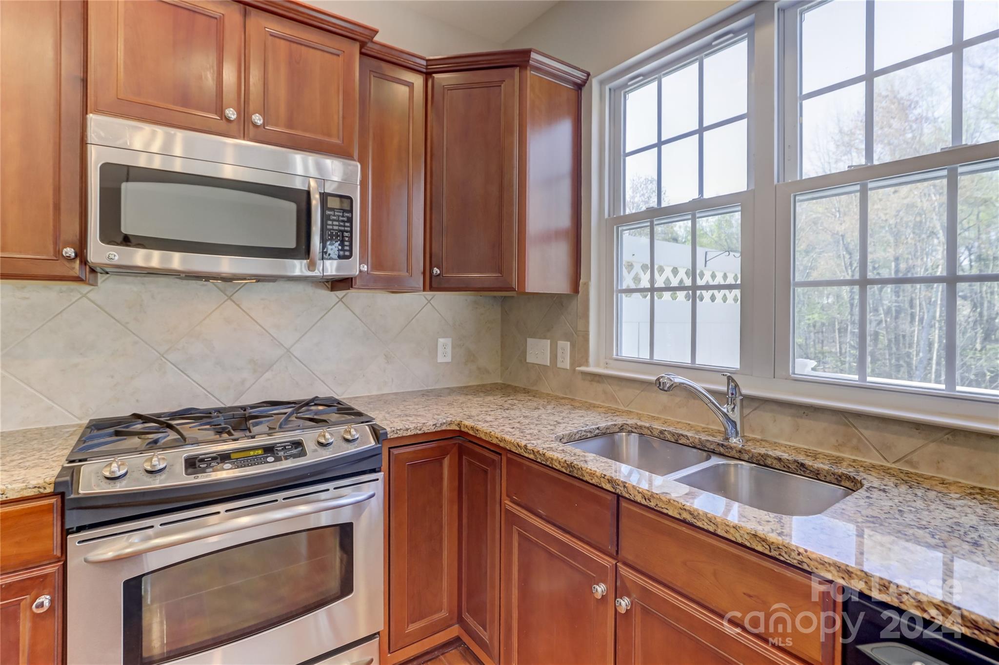 Baxter Village - Residential Lease