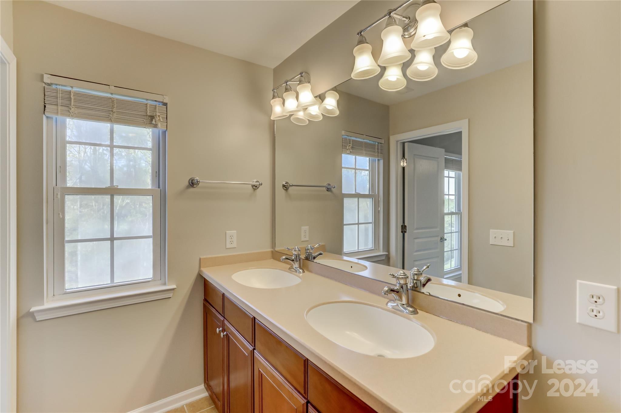 Baxter Village - Residential Lease