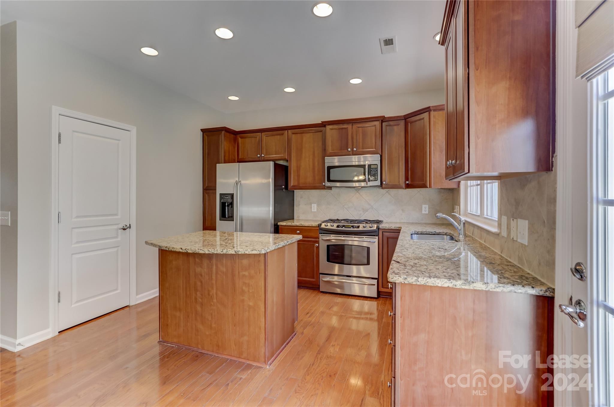Baxter Village - Residential Lease