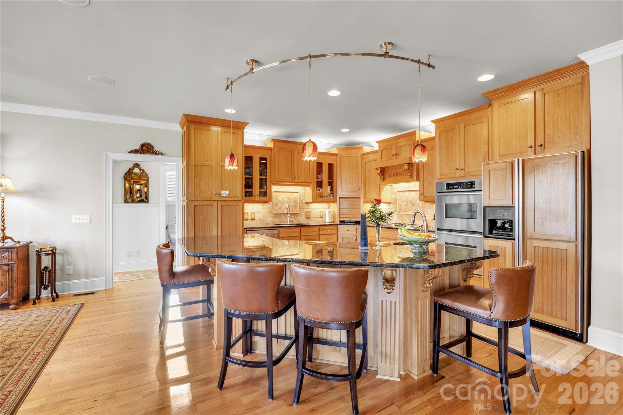 Country Club - Residential