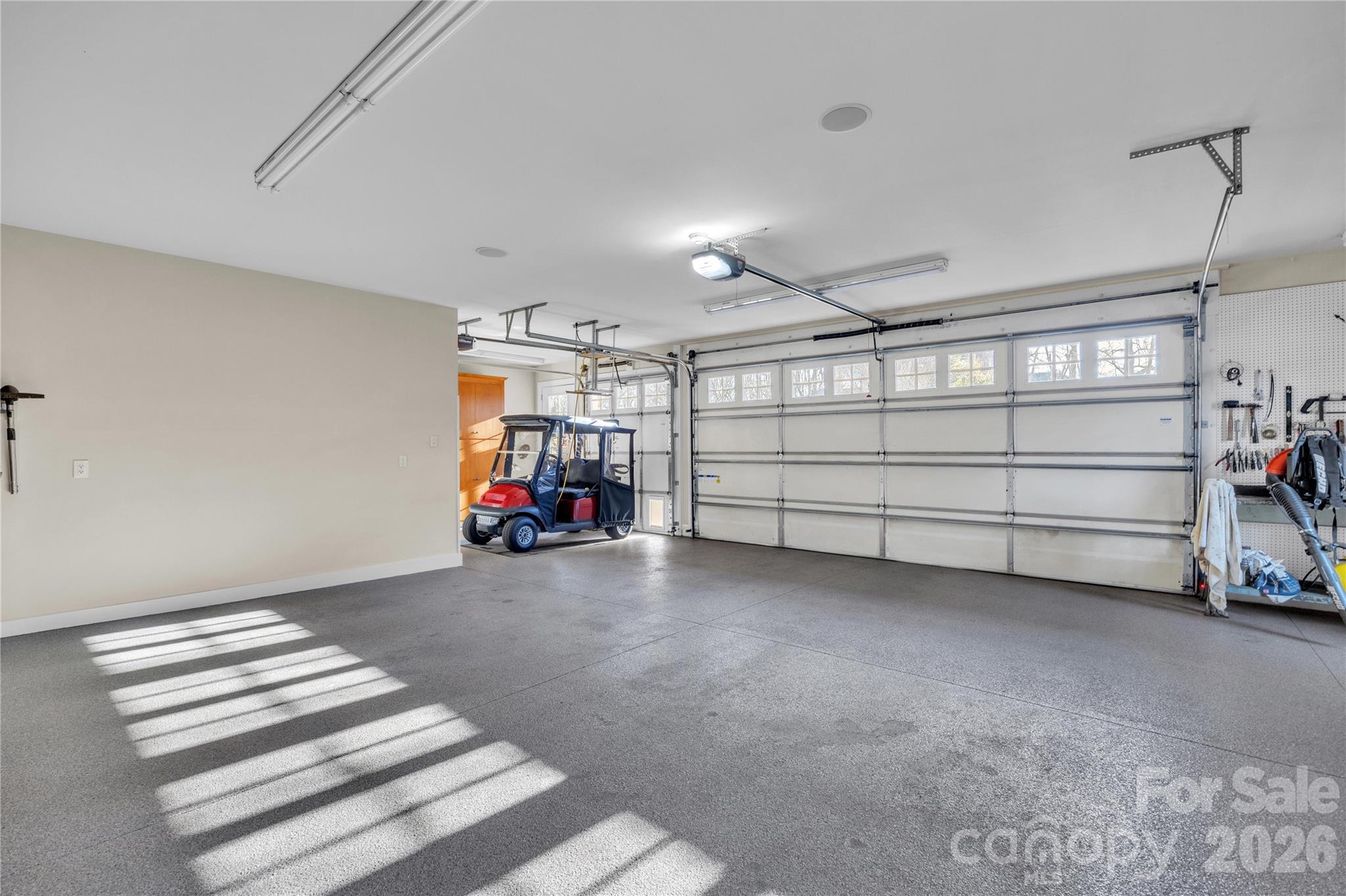 Country Club - Residential
