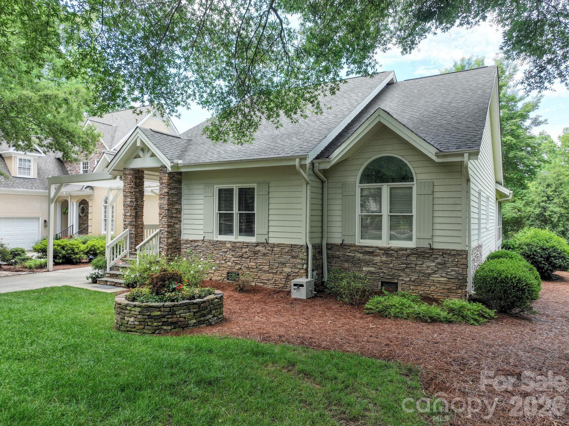 Uwharrie Point - Residential