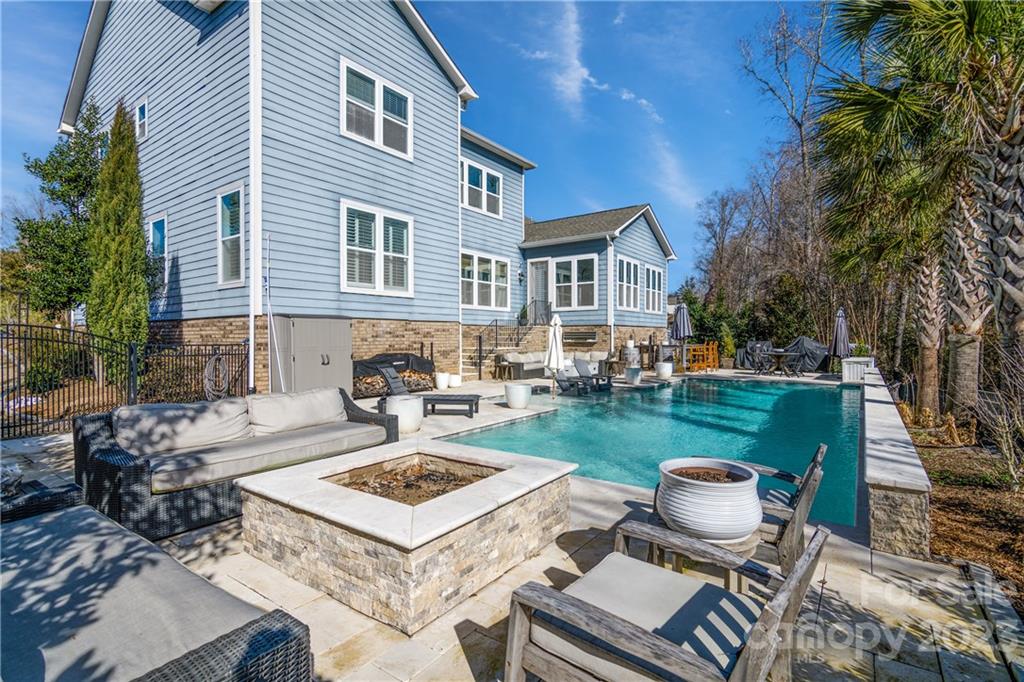 Lake Ridge - Residential