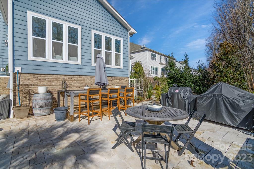 Lake Ridge - Residential