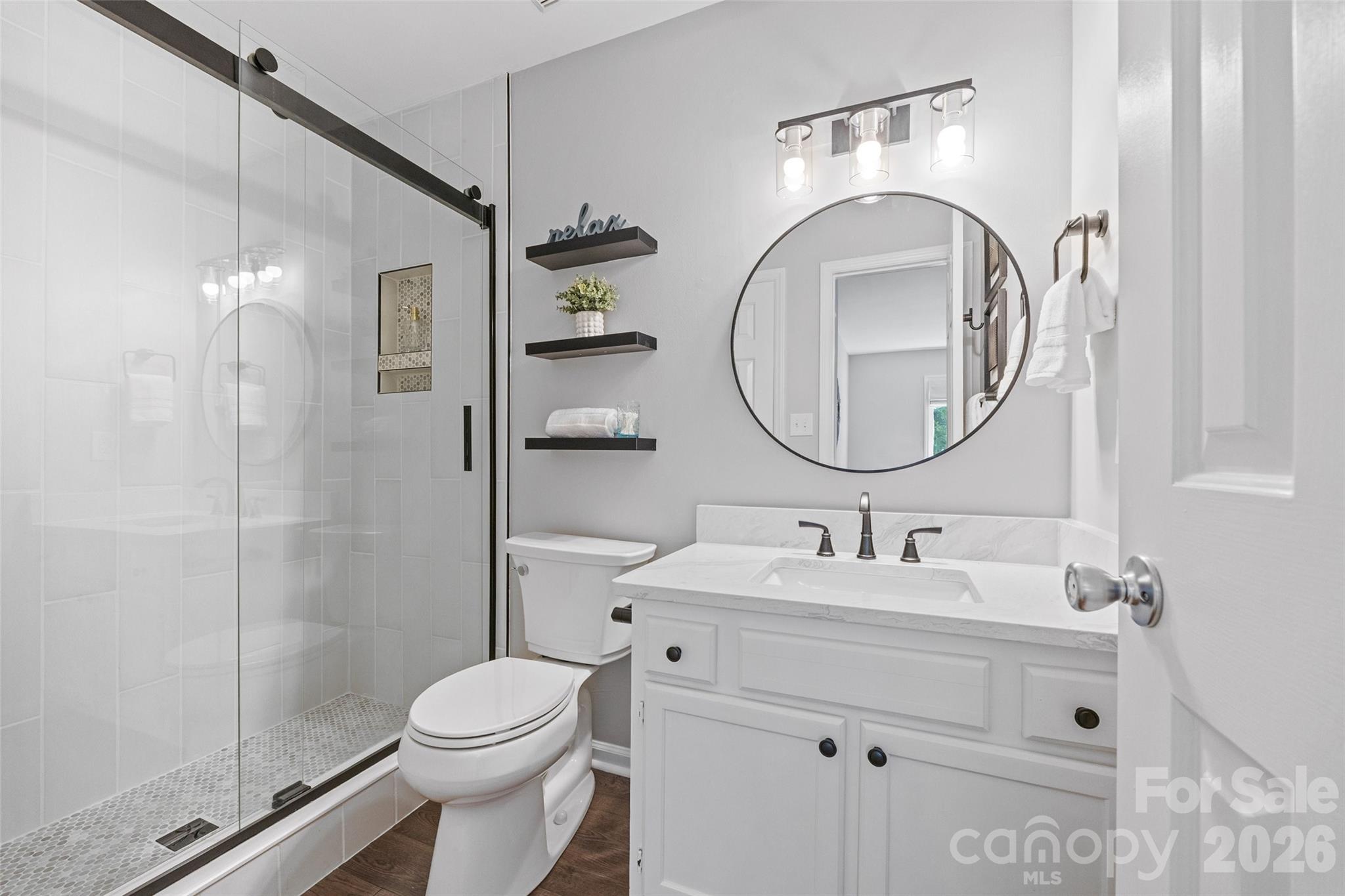 Tega cay - Residential