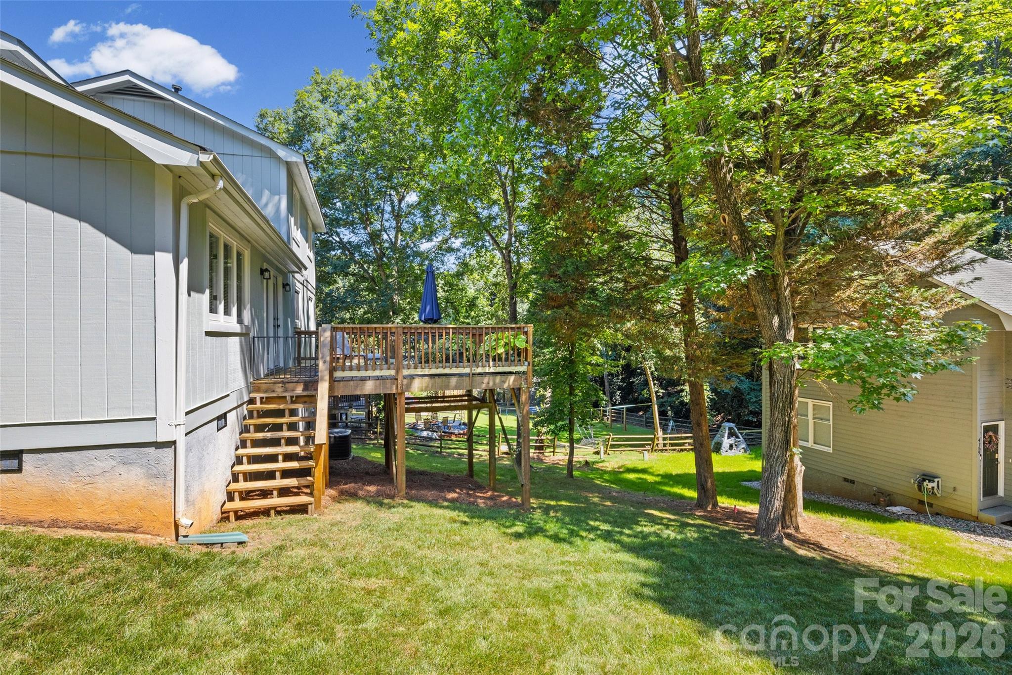 Tega cay - Residential
