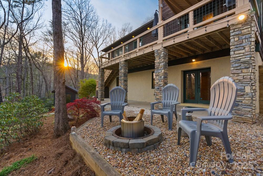 LAKE LANIER - Residential