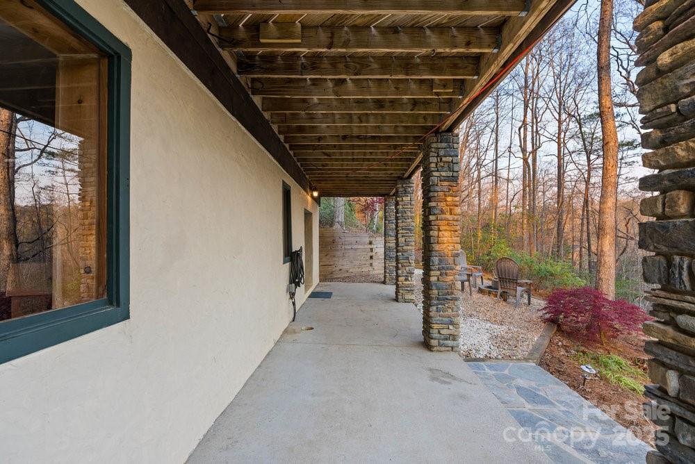 LAKE LANIER - Residential