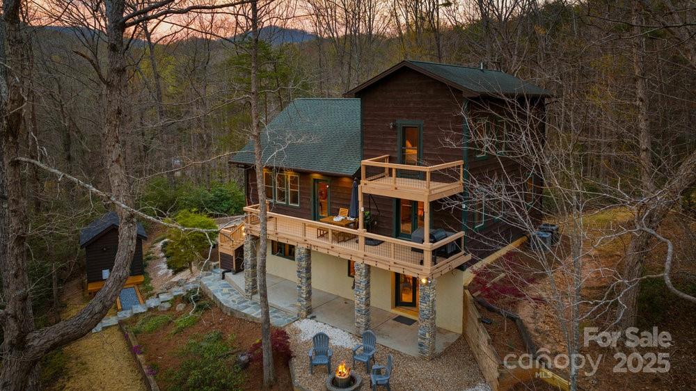 LAKE LANIER - Residential