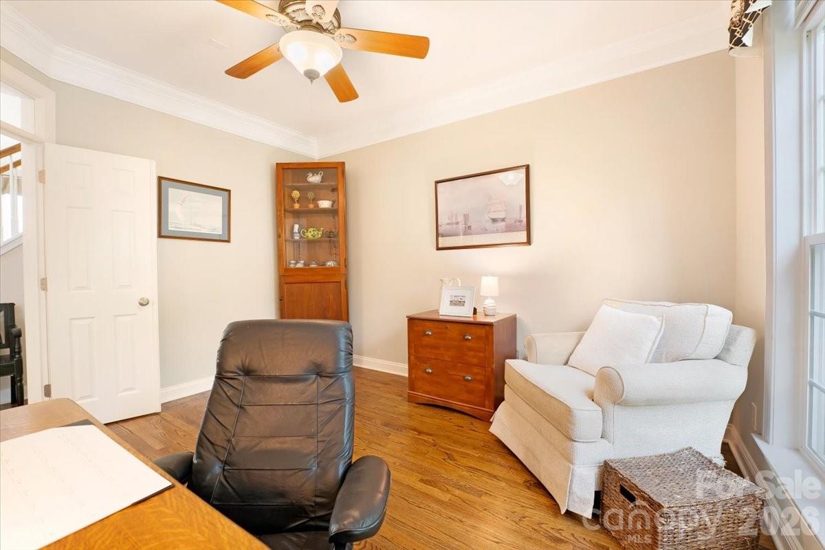 Lake Shore - Residential