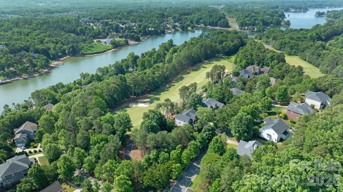 Lake Shore - Residential
