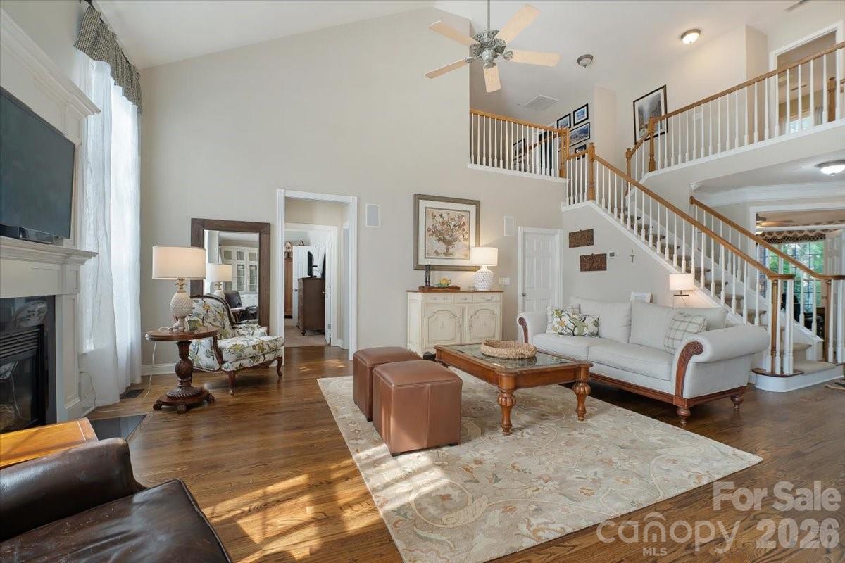 Lake Shore - Residential