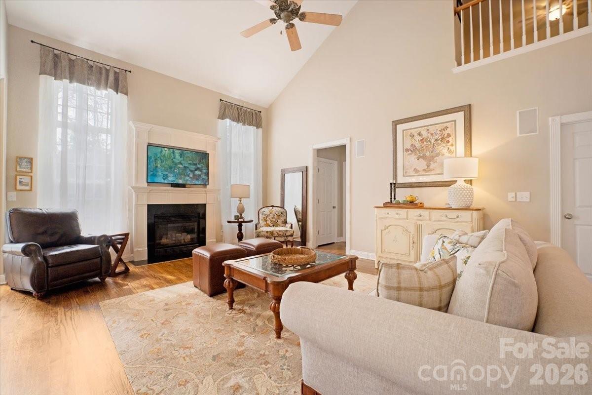 Lake Shore - Residential