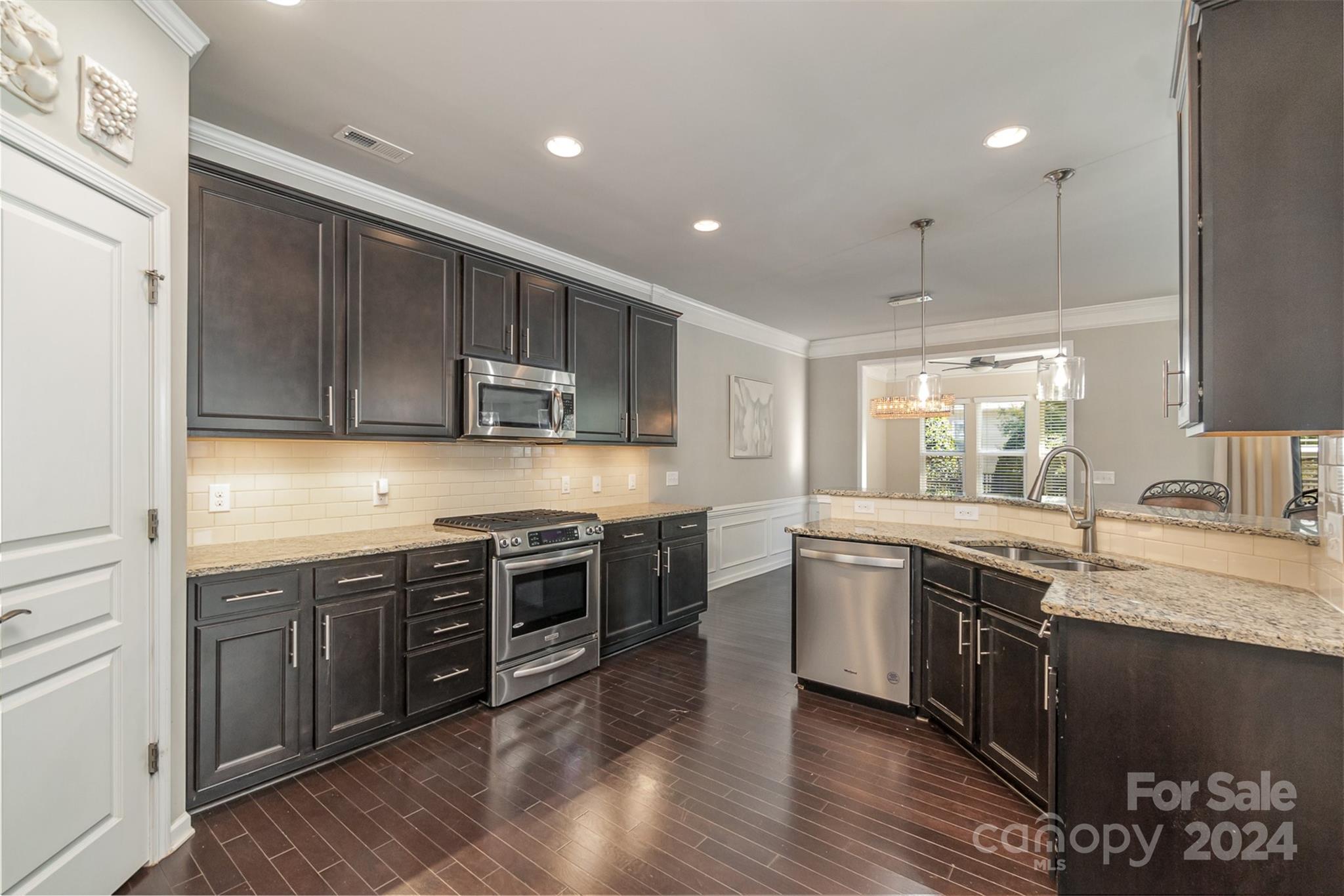 Park South Station - Residential