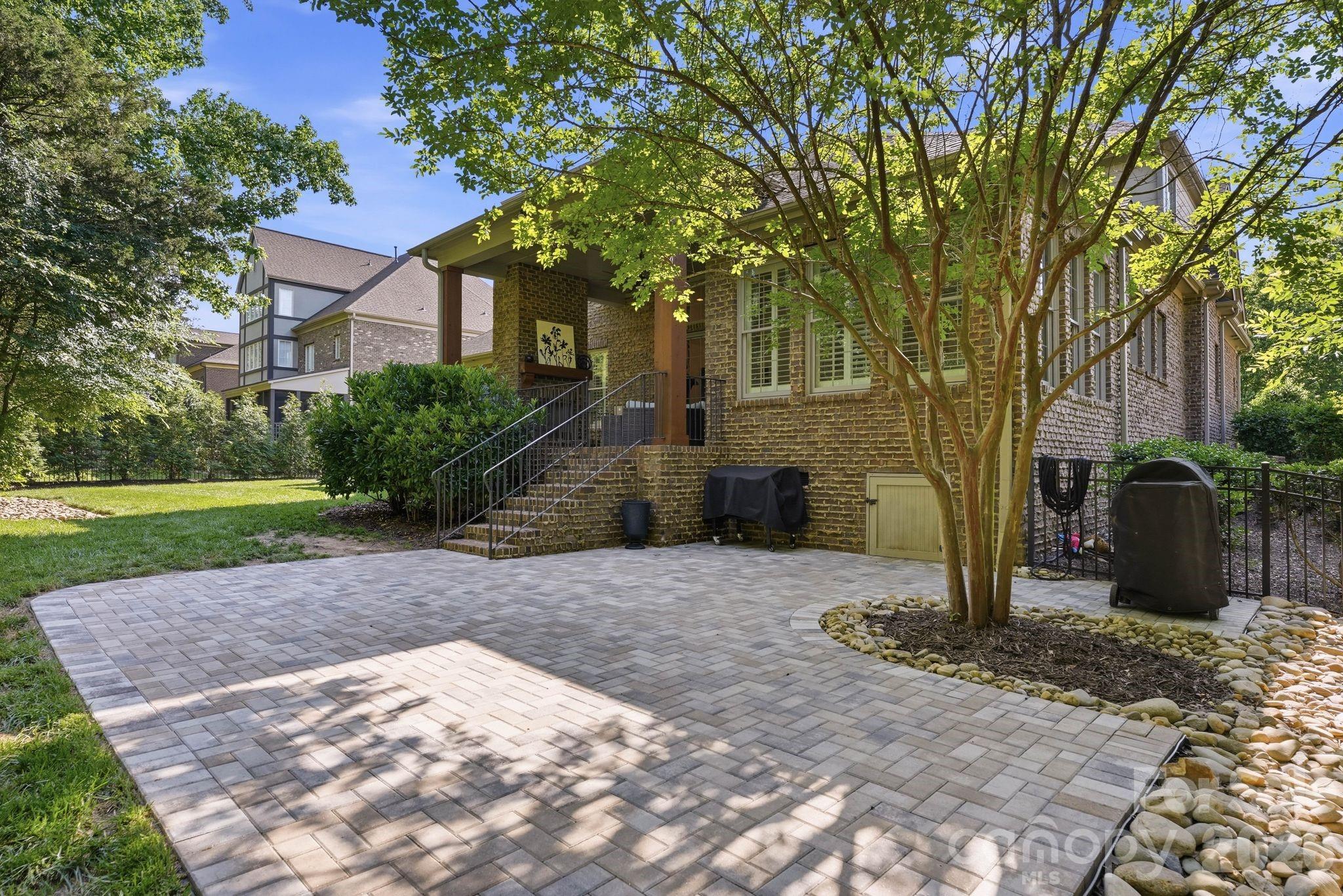 Longview - Residential