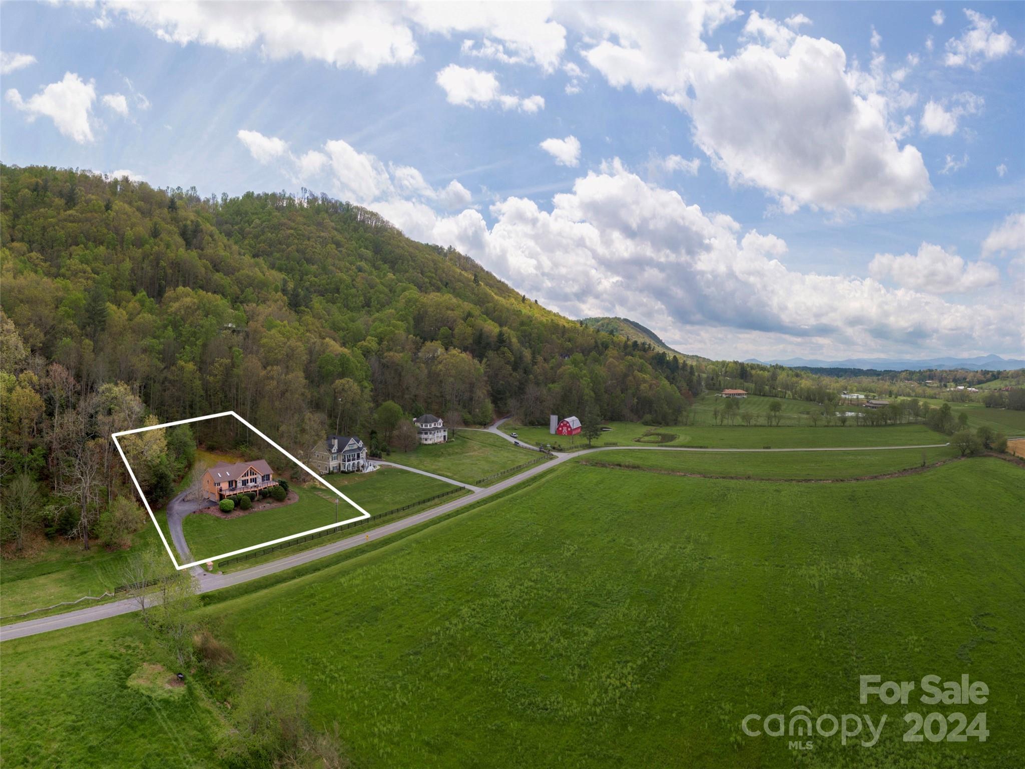 Okoboji Wilderness - Residential