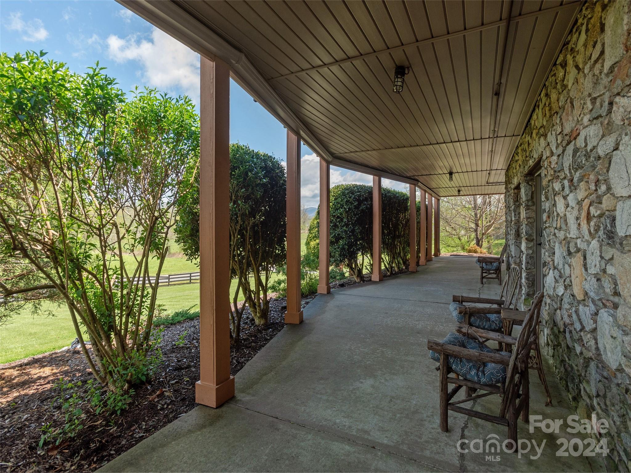 Okoboji Wilderness - Residential