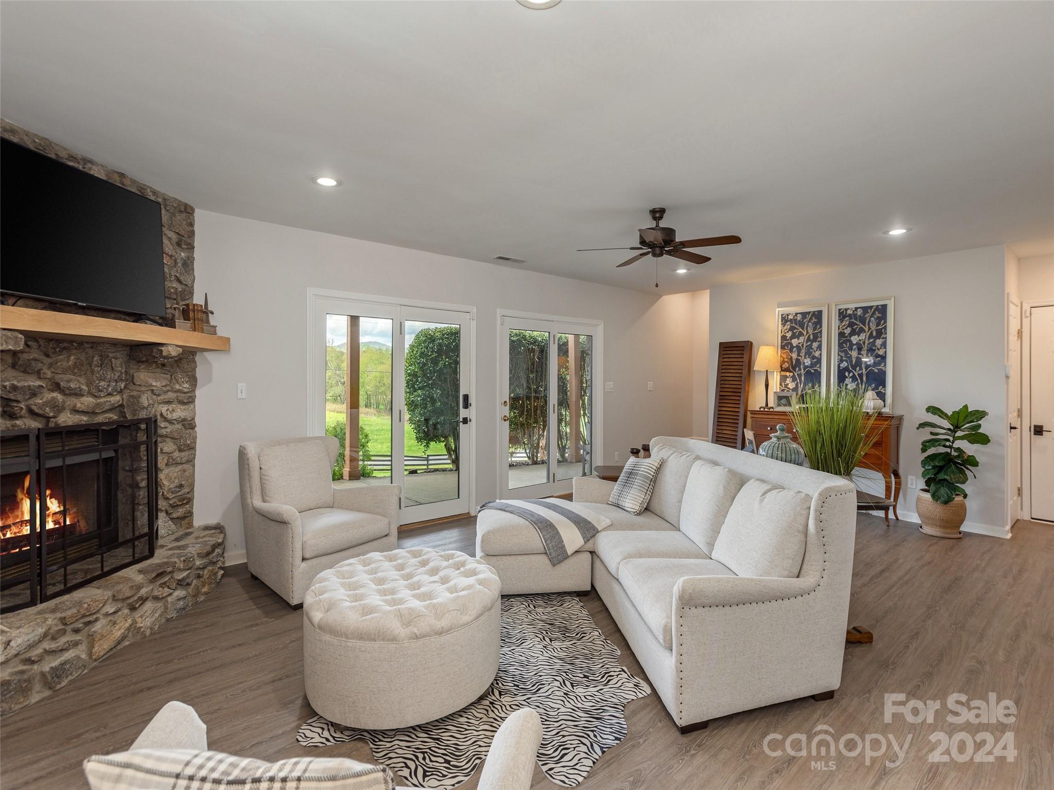 Okoboji Wilderness - Residential