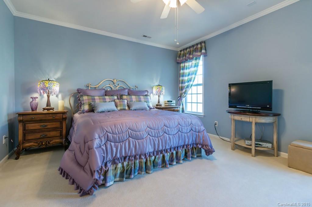 Four Seasons At Gold Hill - Residential