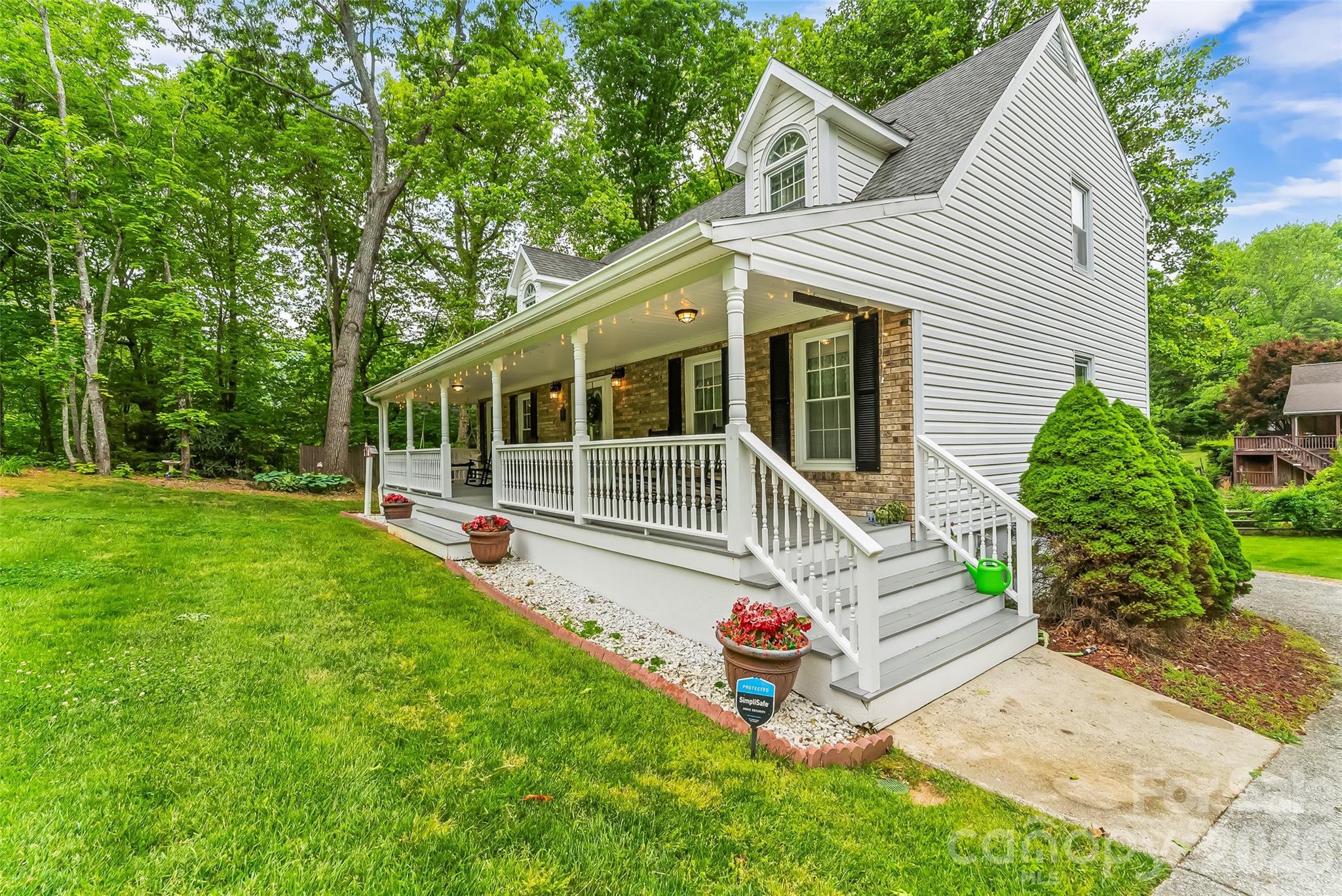Forest Hills - Residential