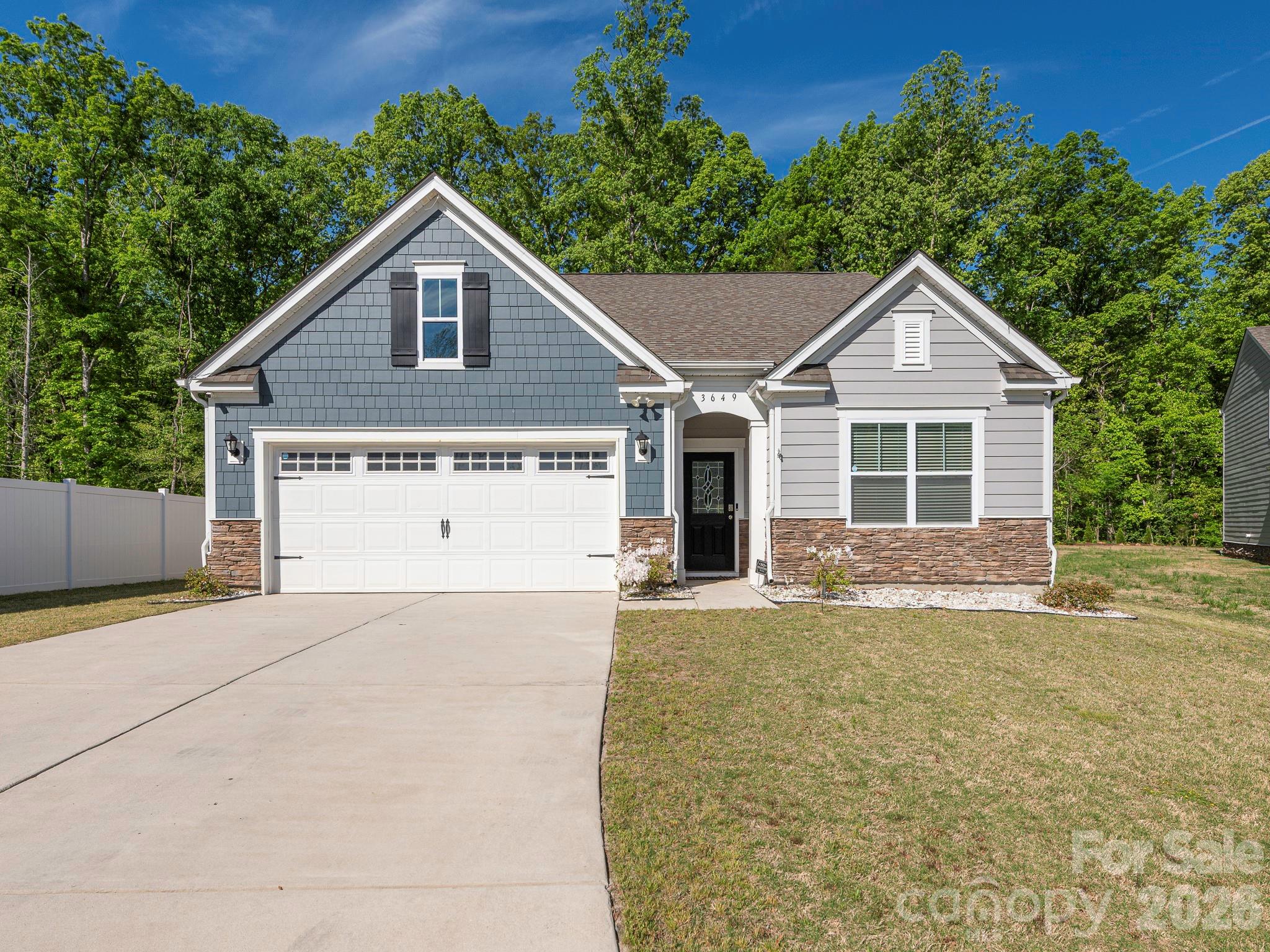 Azalea Ridge - Residential