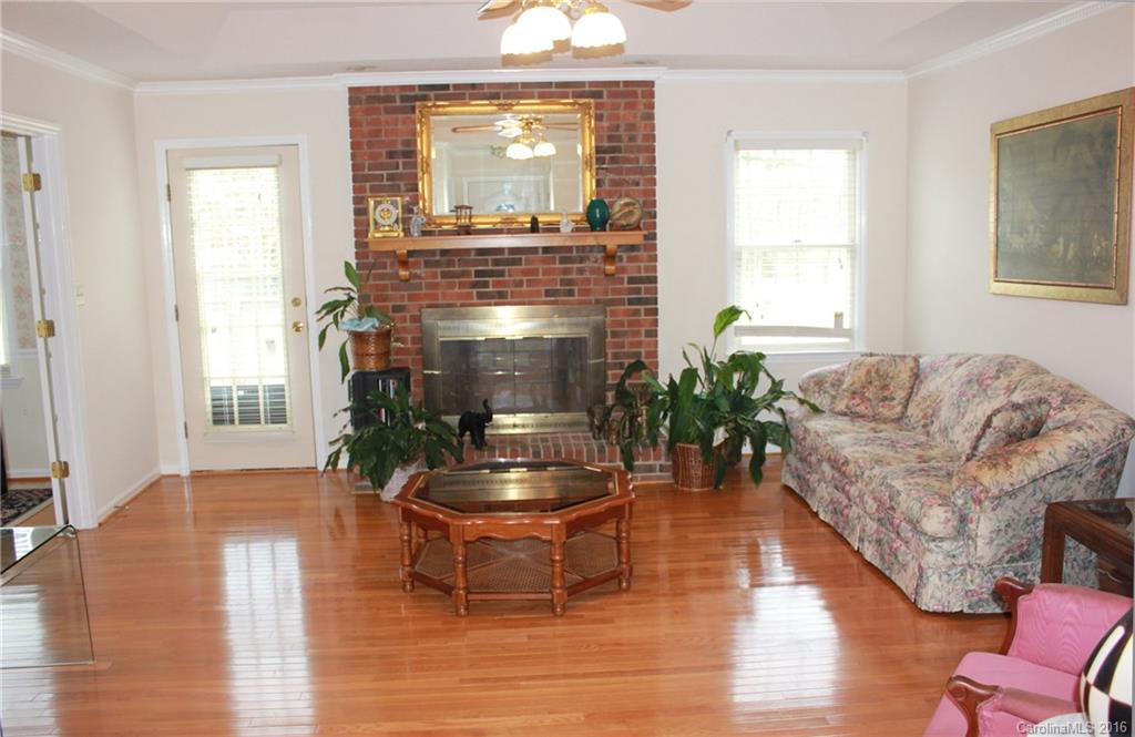 Squire Estates - Residential