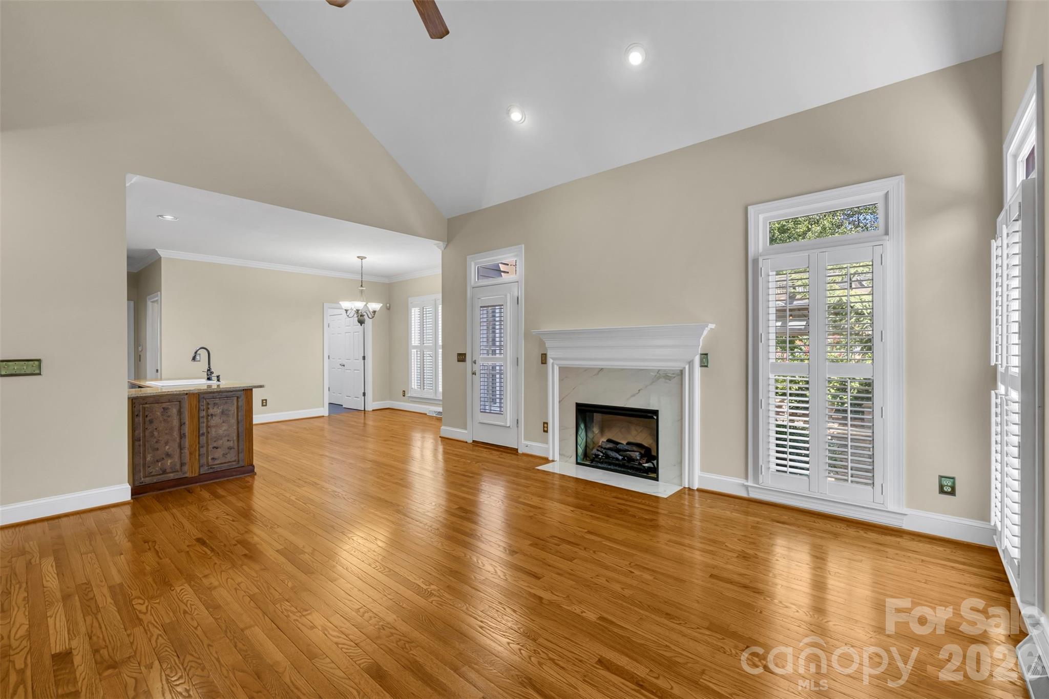 Beverly Crest - Residential