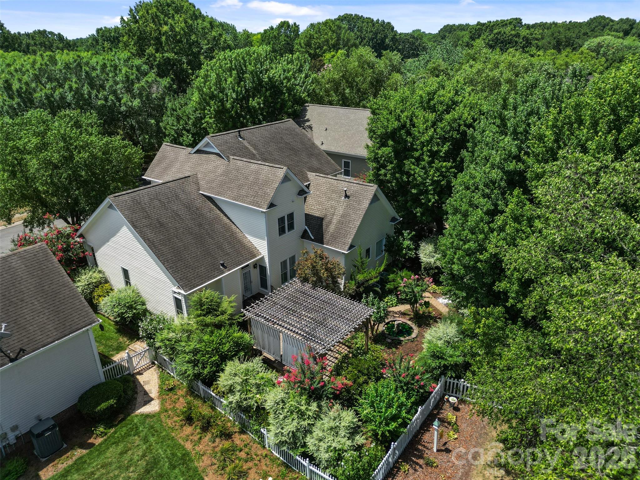 Beverly Crest - Residential