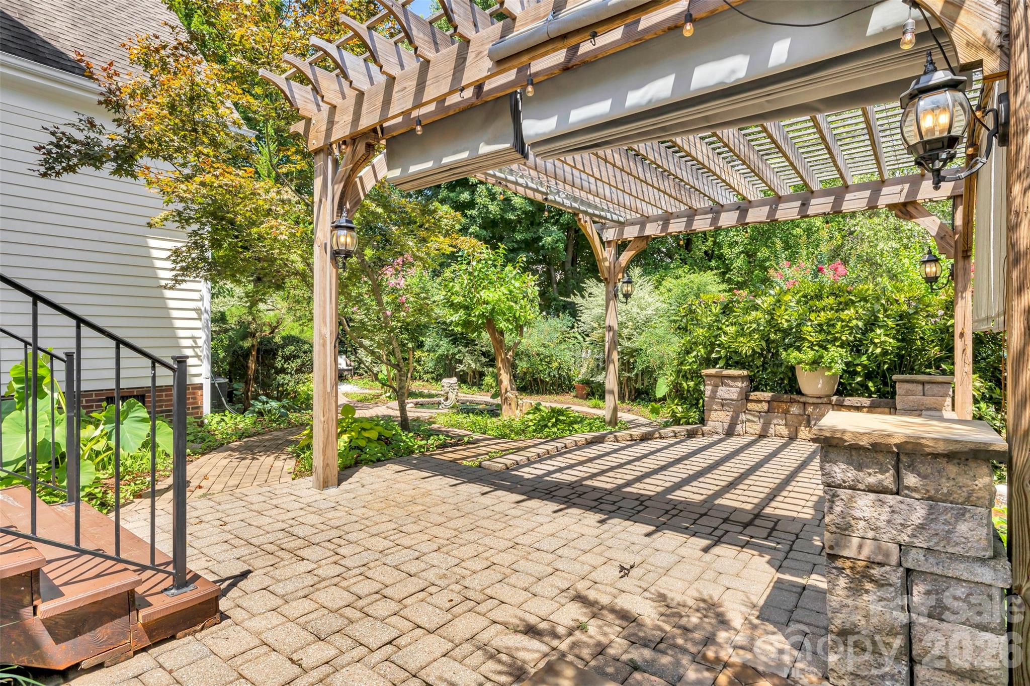 Beverly Crest - Residential