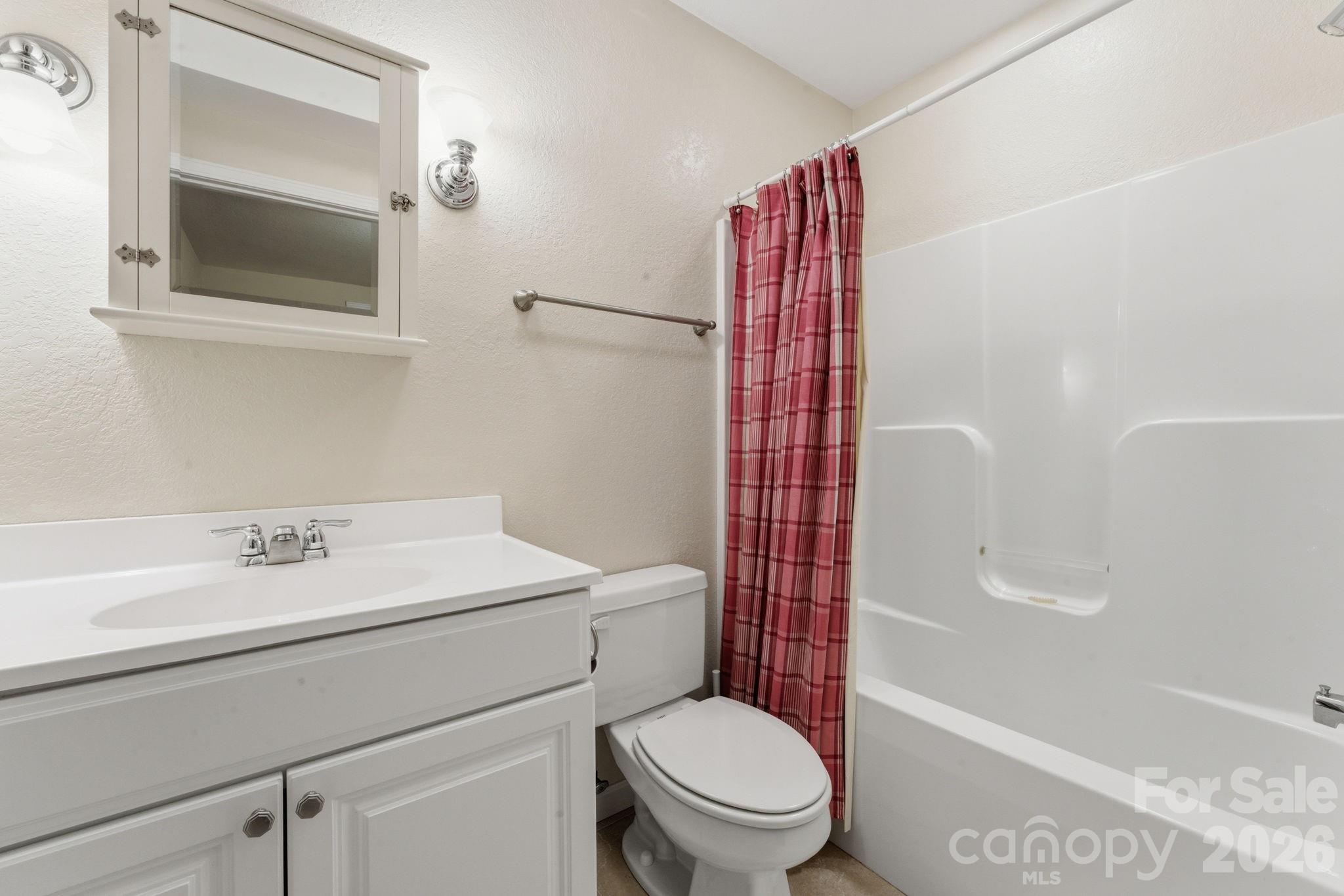 North Point Estates - Residential