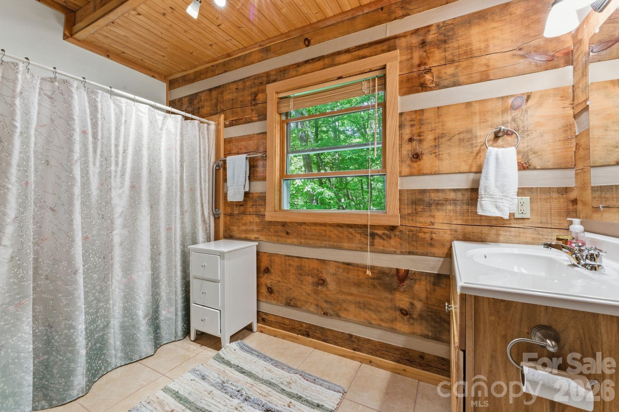 North Point Estates - Residential